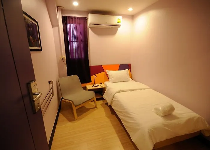 Room@vipa Hostel Bangkok